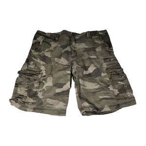 No Boundaries Shorts Mens Size 44 Cargo Hiking Camping Outdoors Camp RN 95705